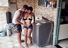 I came inside the butt of my neighbour's hawt wife who was laying out garments in the backyard!