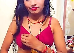 India Hot college girl front of husband Dropping pussy water video in Hindi Audio