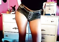 shaky shaky twerk dance