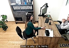 Life in a bustling town, full of newcomers and wanderers, suggests endless opportunities for thrilling, no-strings-attached encounters. That babe walk