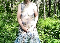 Milf undressed in the forest and showed everything