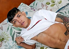 Slim Rich has hairy legs and a HUGE fucking boner