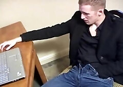 Mason Wyler: Spreading Joy All Over The Bed