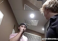 Looking for Club Grannies