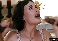 Olive Glass getting fucked in a hot threesome