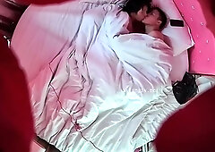 Amateur Asian Couple Frigging On Cam
