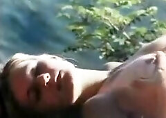 Perdida en el placer