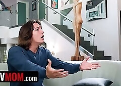 PervMom- My Stepmom Teaches My Gold Digger Girlfriend How To Fuck