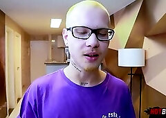 HB - Comendo o nerd da escola