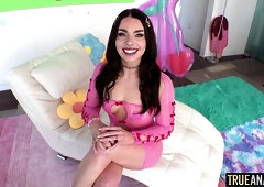 TRUE ANAL Maddie Wren wants an ass full