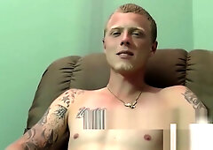 Straight guy gets his meat sucked deep