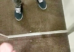 22 Yo Australian Guy Spunking in Switching Bedroom