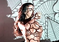 Brunette hottie in red heels gets pleasantly fucked in bed