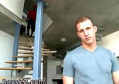 Big bulge man in speedos and monster cocks for gay men to suck