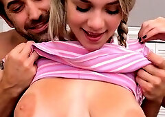 Gabbie Carter - Hitting A Hole In One Public Golf