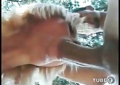 Kinky blonde tranny drilled outdoor