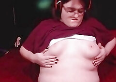 Fugly BBW ts with small prick masturbates on webcam solo