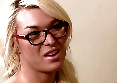 Black hunky dude gets to fuck a really hot shemale