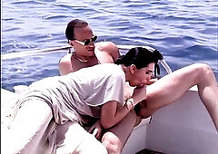 Cat Gals (Thieves Of Sex) - Valentino vs Kiki Dee (HD Remastered)