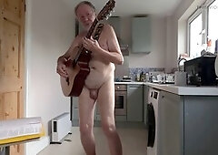 Unexperienced, musician, straight naked
