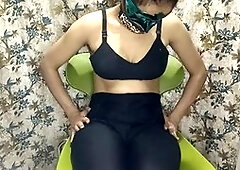 Playful palms in a naughty session with Luxurybacklovers