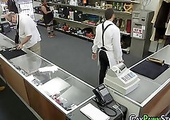 Amateur bear sucks 4 cash