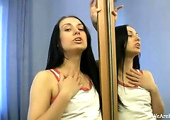 Klarissa Fills Herself Up