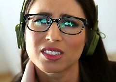 All Girl Massage: Nerdy Hotness Meets Business Beauty