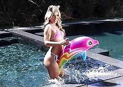 Summer Vixen Gets Fucked In The Ass