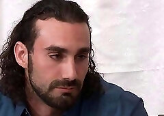 Ts au pair Chelsea Poe sucking off boss