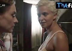 Najet Korel Butt Scene  in Die Himmelsleiter