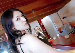 French beauty Lisa Spice takes him deeply in the back of a quiet bar