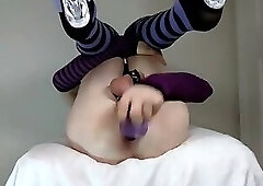 Watch Sexy Size Queen Femboy550 Showing Off His Hot Body & Getting His Cunt Drilled By Dildos.