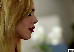 TS Jenna fucks Chad round ass in missionary