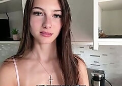 Comendo a novinha linda gostosa - LEGENDADO