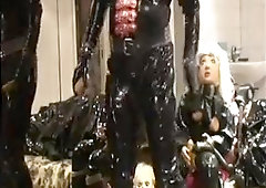 Roxina2007RubberLeotardBigGurl250207XXL.MPG