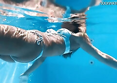 Hungarian big tits blonde pornstar Candee Licious