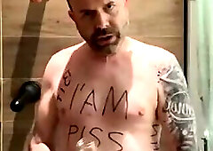 Me as a piss-slut drinking piss