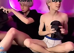 kieran and den hot vaping