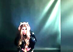 Mira likes latex and a worthy workout for her dark hole