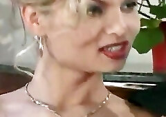 Long-haired boy fell for beautiful chick who turned out to be dude