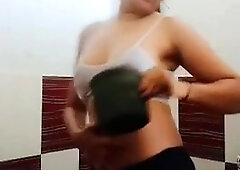 Sexy Pussy College Girl Striptease Selfie Nude Video