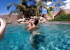 GayAsianNetwork: Hard nailining with Kai (US) and Rave Hardick