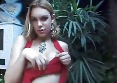 Amateur hot blowjob in bathtub