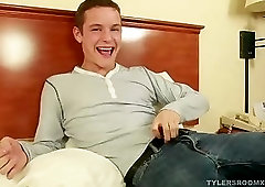 Twink Ricky Hawk Beats Off