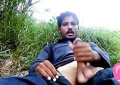 EuropeSoloBoy Gives The Deepest Fellatio Gratification