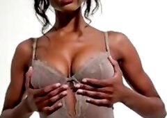 Naomi Hawt Black Seducing U.