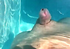 Hands free cumshot swimming pool