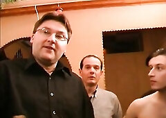 A band of gourmands indulge in longing, in search of the majority unusual and perverse fun.