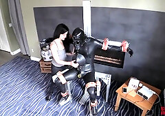 Elise Graves - Her Slave Boy In Gas Mask And Rubber